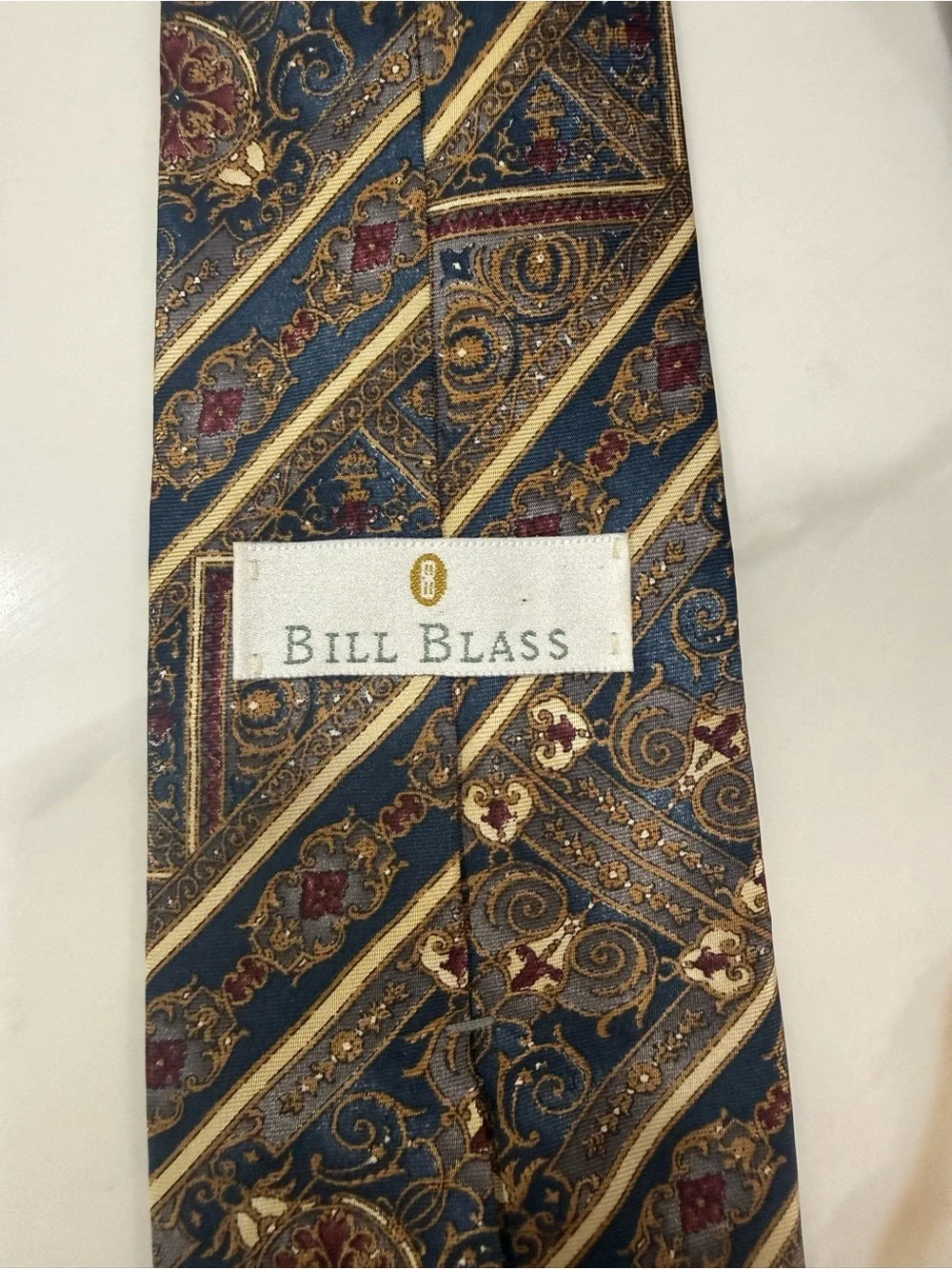bill blass classic paisley